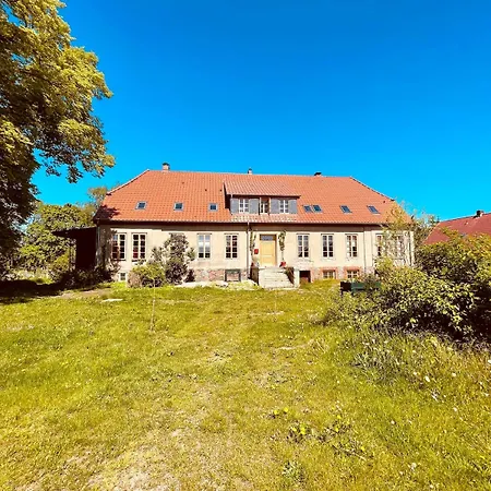 Hydra - Gutshaus Bueckling Rambin